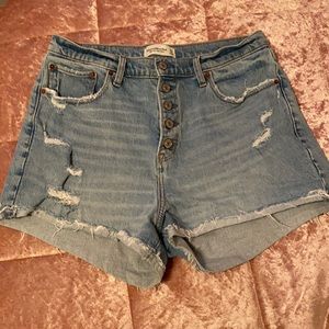 A&F cuffed high rise mom shorts
